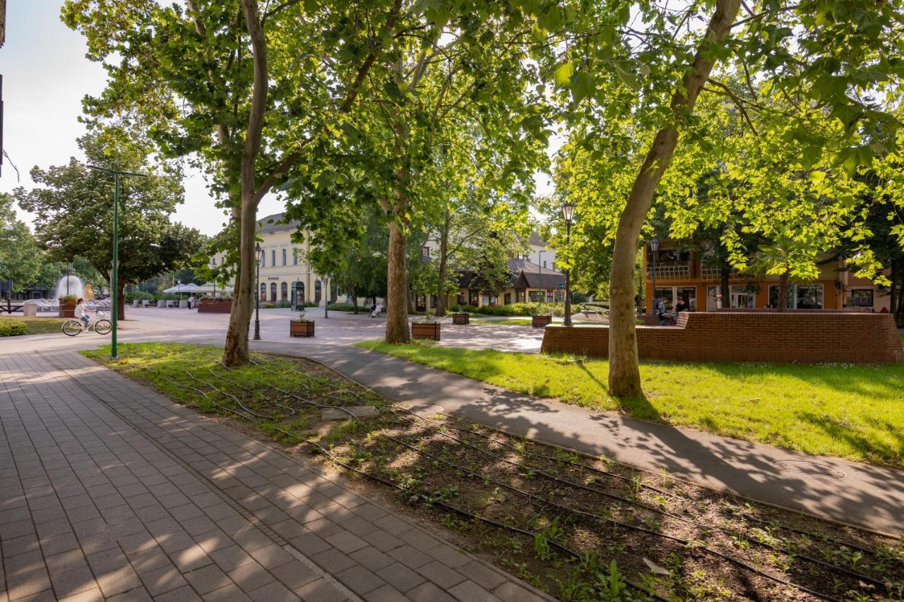 Your Apartment Makó Zewnętrze zdjęcie